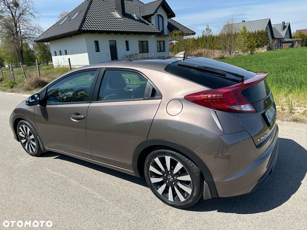 Honda Civic 1.8 Lifestyle - 8