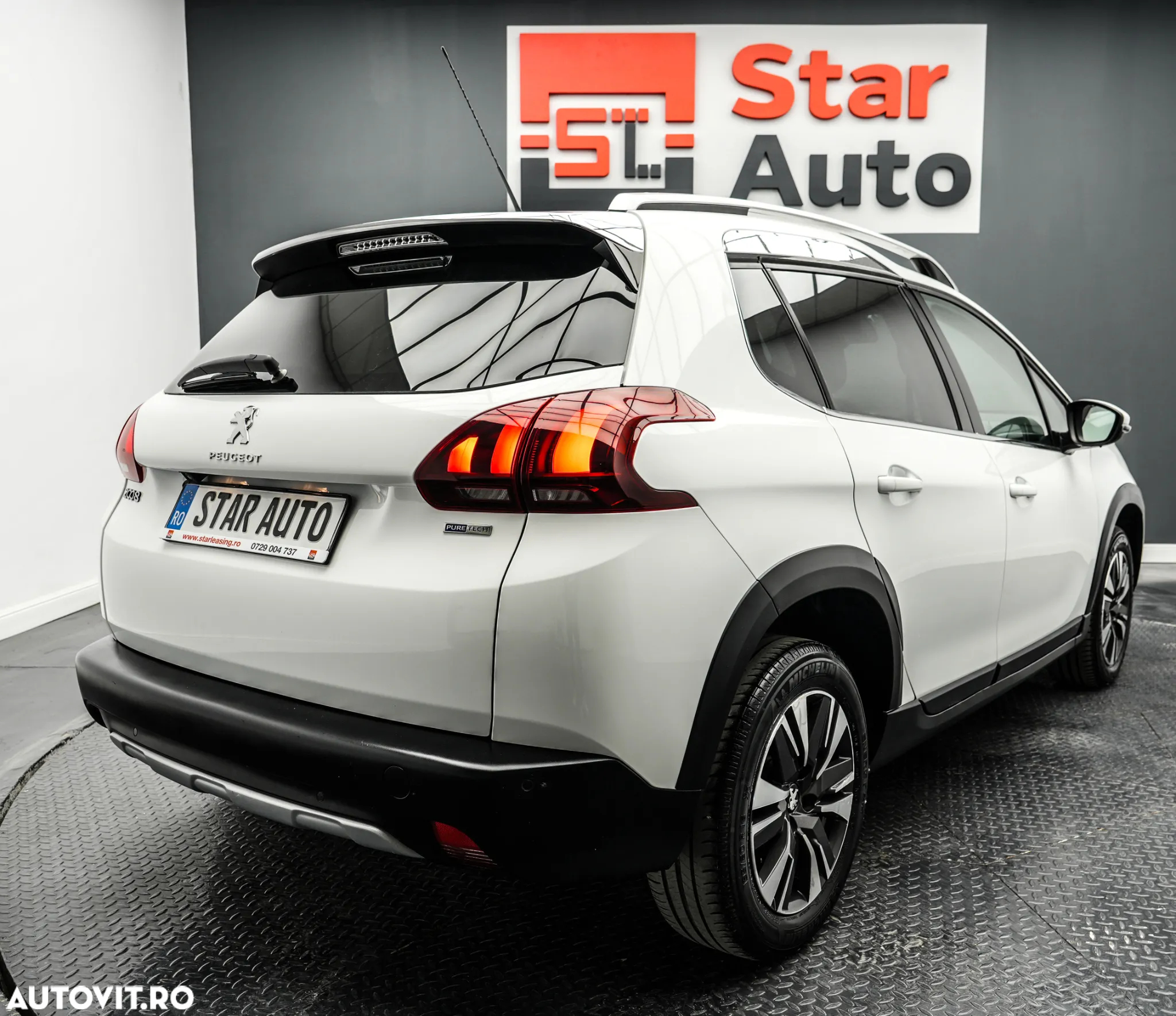 Peugeot 2008 1.2 PureTech Turbo EAT6 S&S Allure - 7
