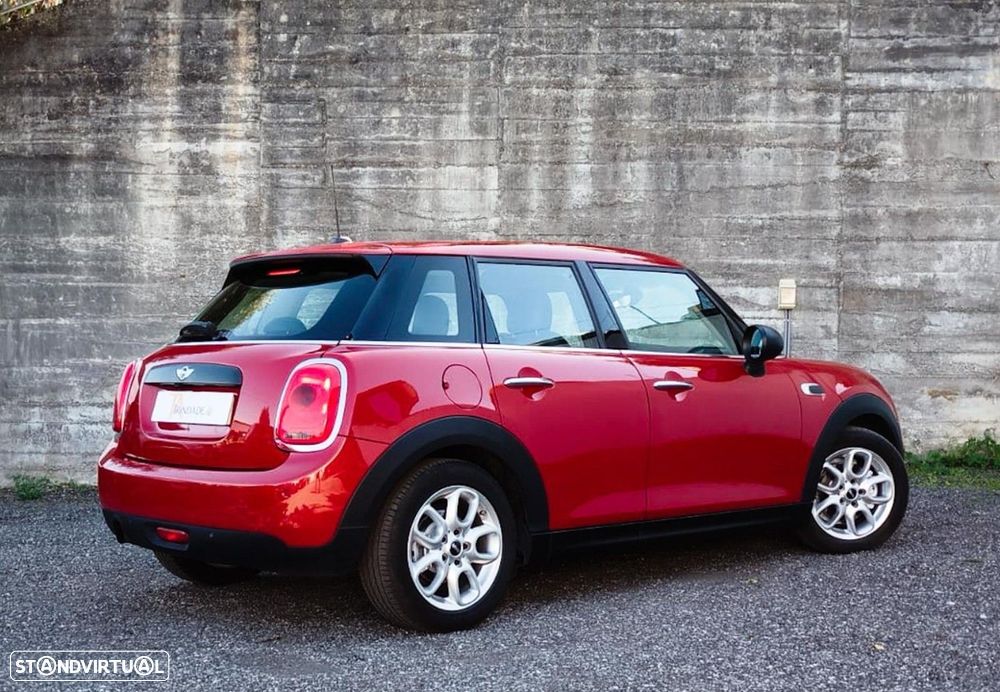 MINI 5 Portas One Auto - 18