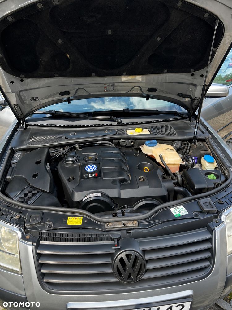 Volkswagen Passat 1.9 TDI Comfortline - 5