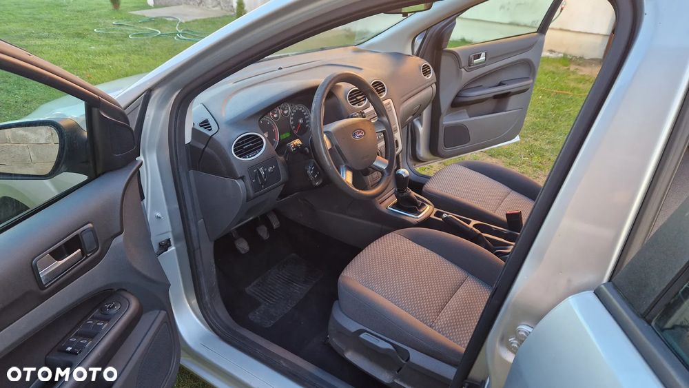 Ford Focus - 2