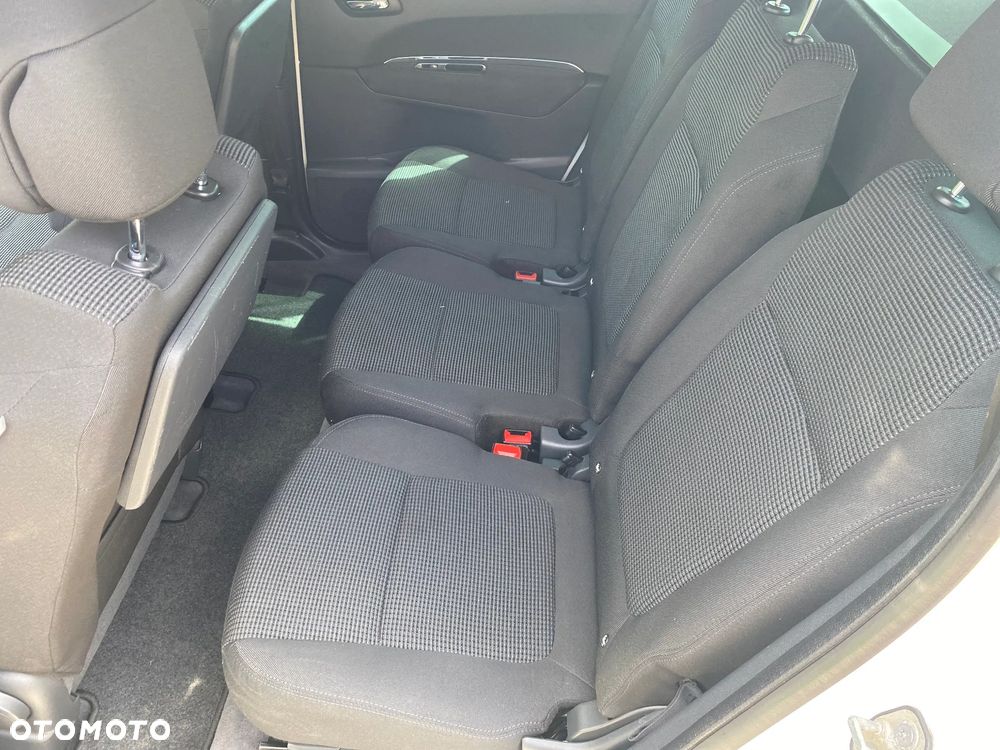 Peugeot 5008 1.6 HDi Premium - 13