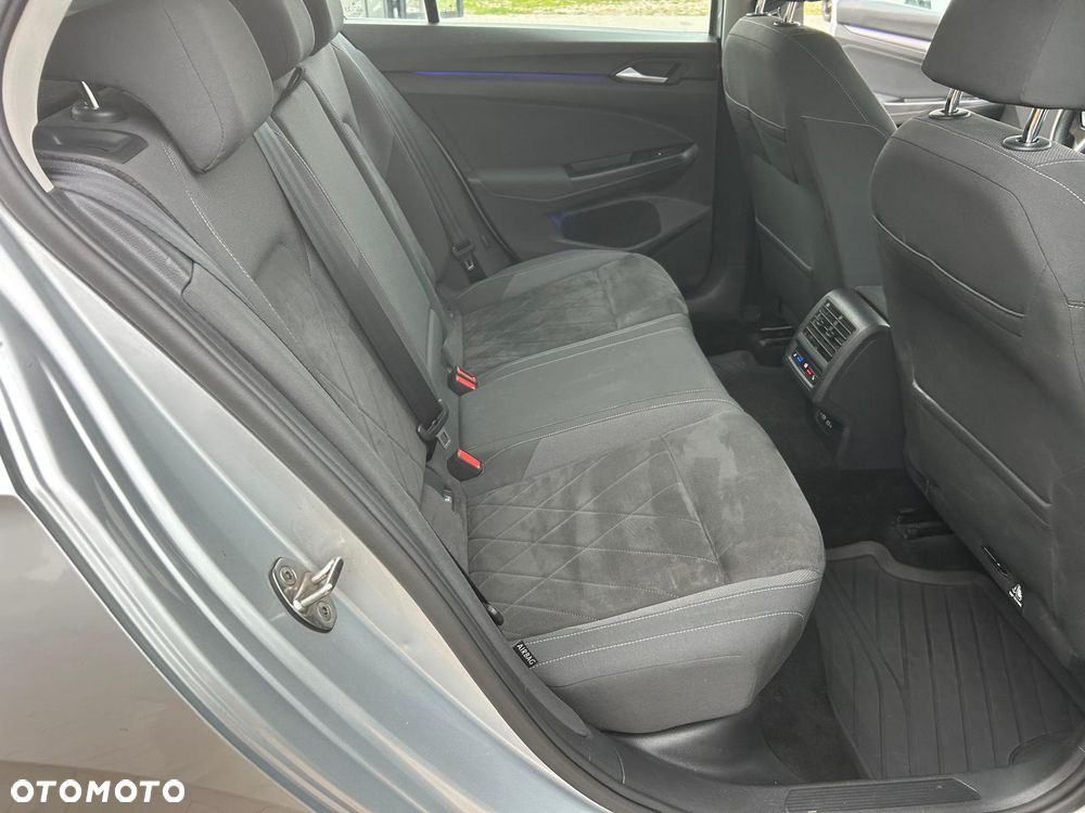 Volkswagen Golf 1.5 TSI ACT OPF DSG Comfortline - 26