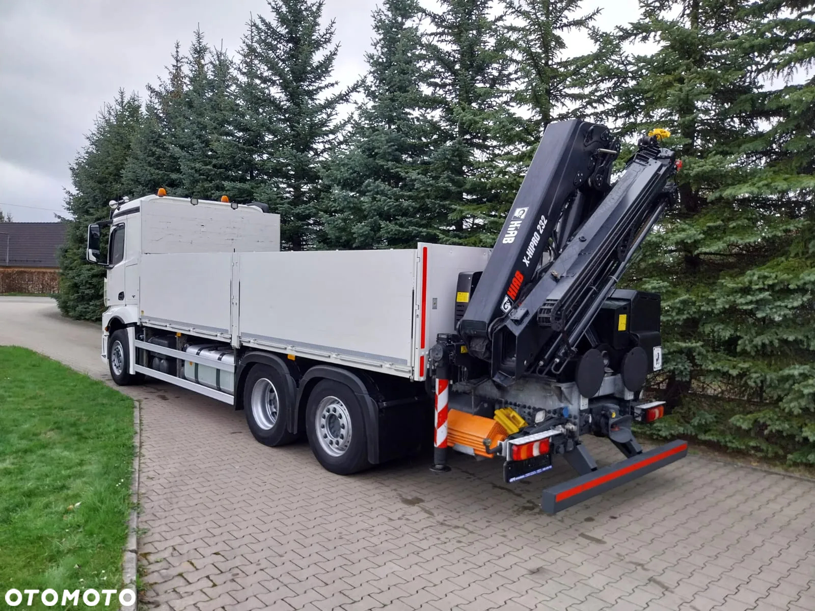 Mercedes-Benz Actros z HIAB 232/ składany w Z/ pilot - 13