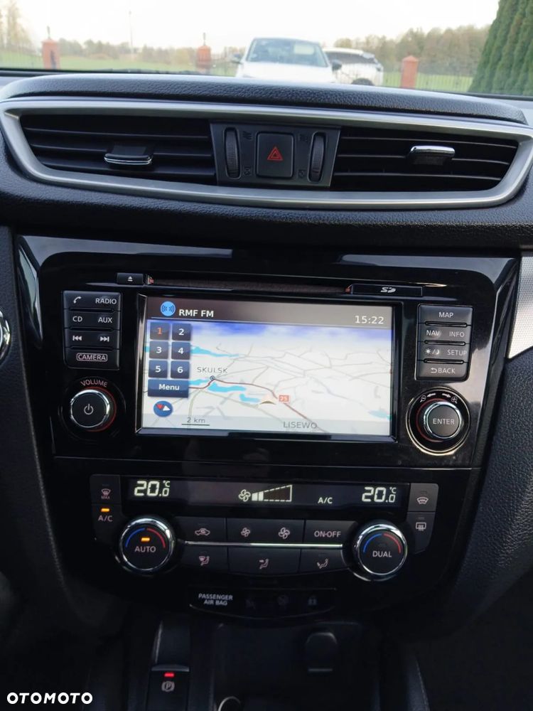 Nissan Qashqai 1.6 DIG-T Tekna - 25