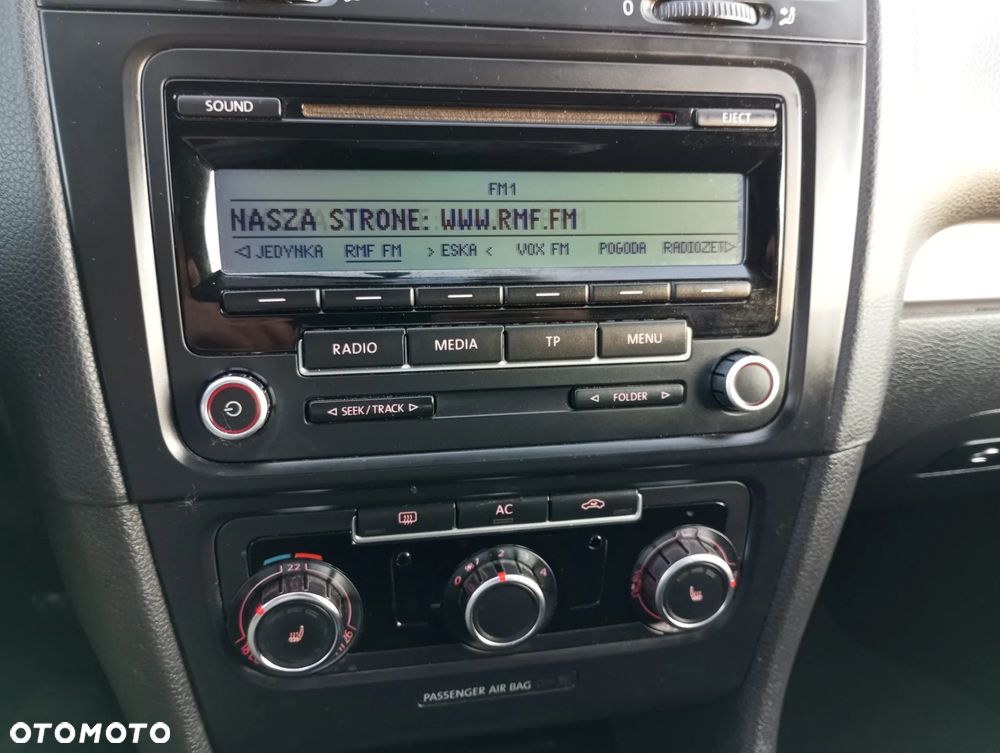 Volkswagen Golf VI 1.6 Comfortline - 21