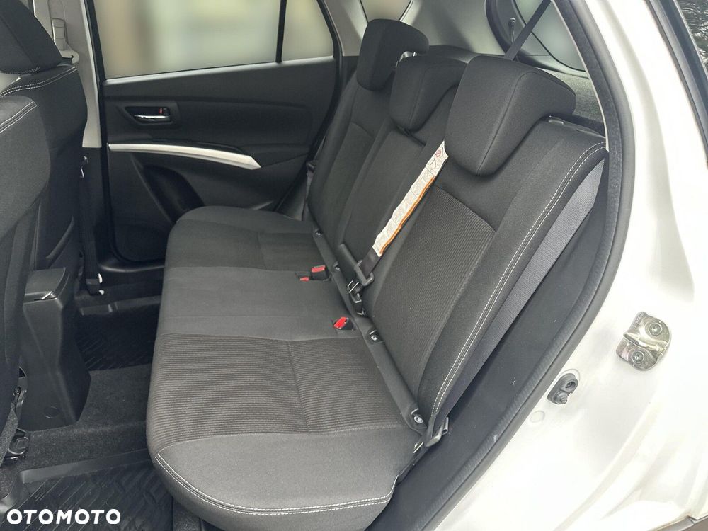 Suzuki SX4 S-Cross 1.0 T Premium - 17