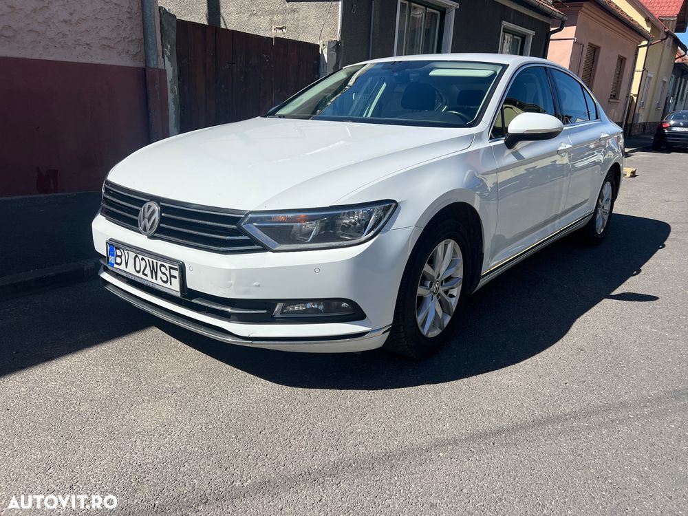 Volkswagen Passat 2.0 TDI SCR (BlueMotion Technology) Comfortline - 1