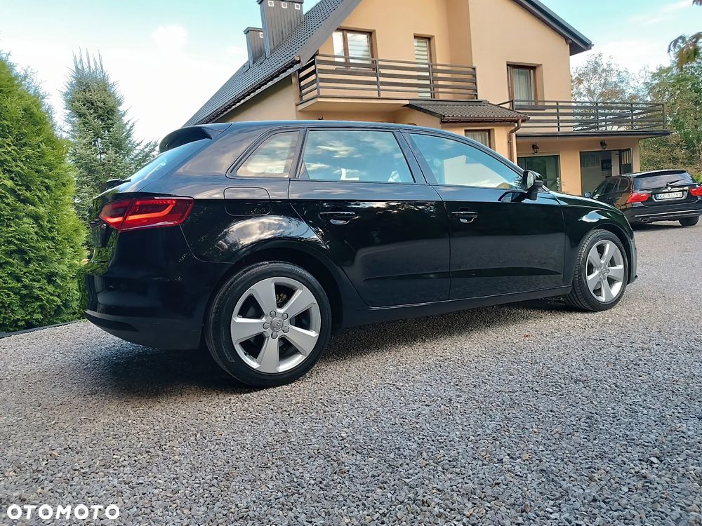 Audi A3 Sportback 1.6 TDI Sport - 18