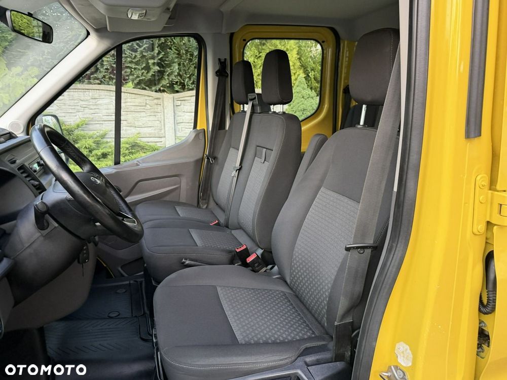 Ford Transit - 19