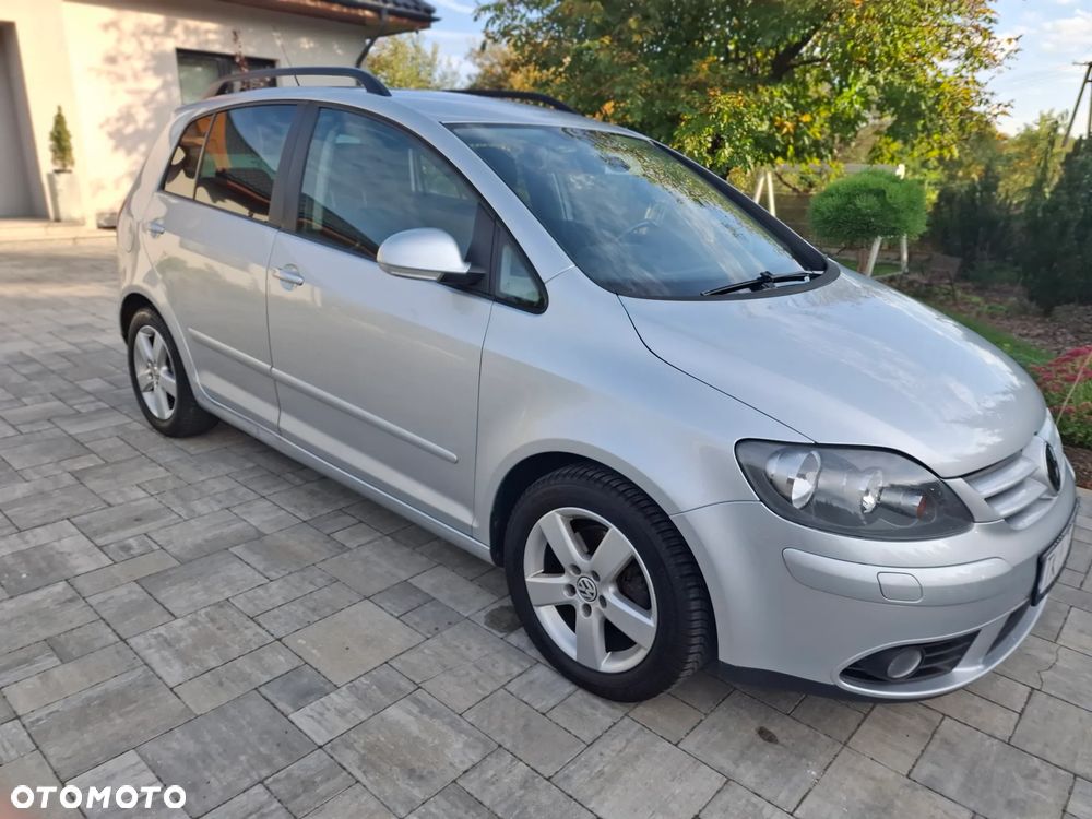 Volkswagen Golf Plus 1.9 TDI DPF Trendline - 17