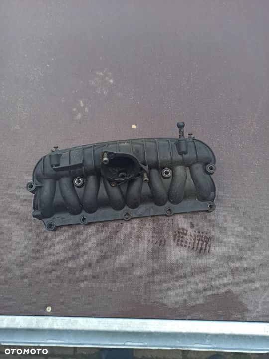 Kolektor ssący VW Skoda Seat 2.0 TDI 05-10 - 3