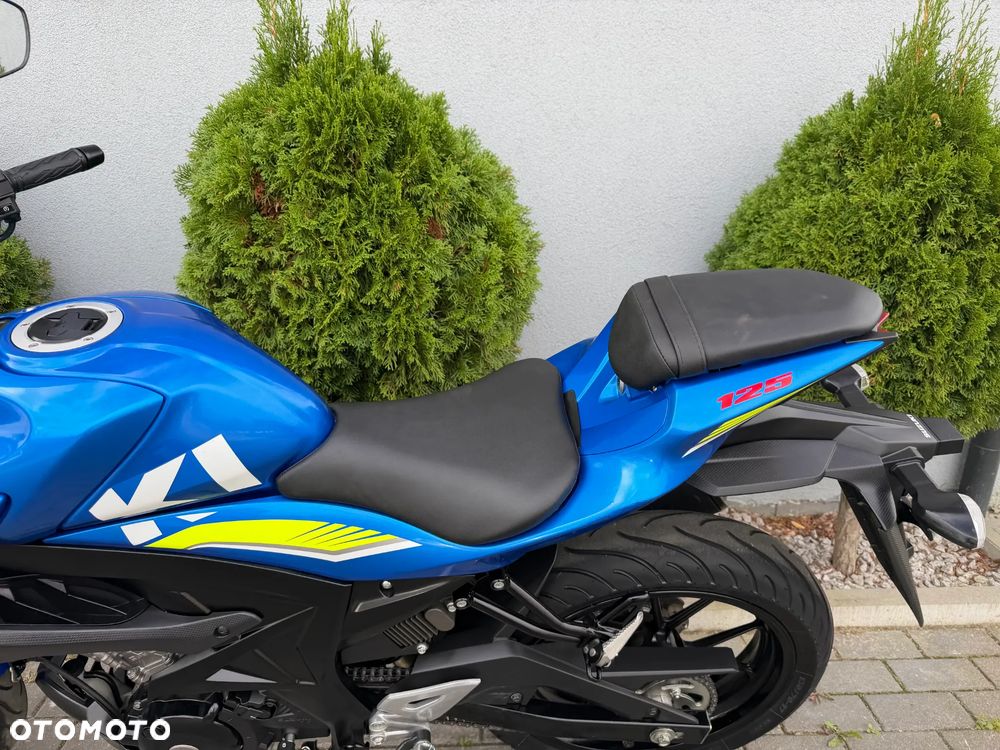 Suzuki GSX - 41