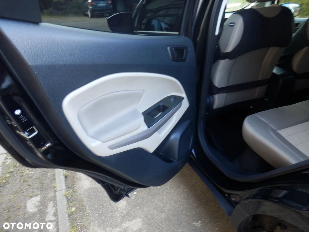 Ford EcoSport - 14