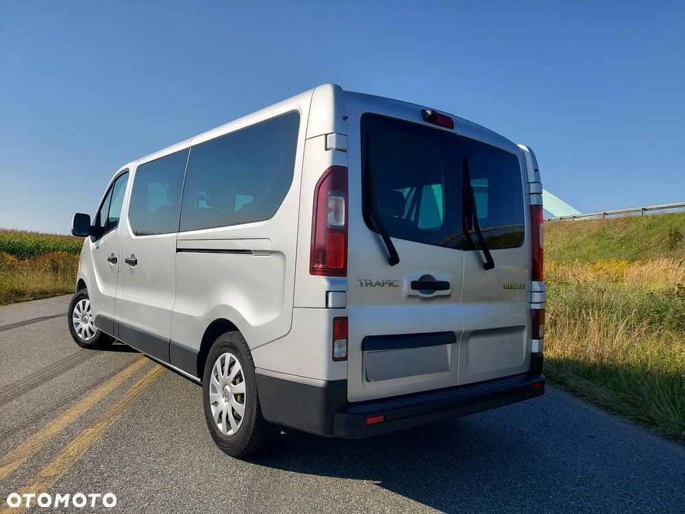 Renault Trafic SpaceClass 2.0 dCi - 5