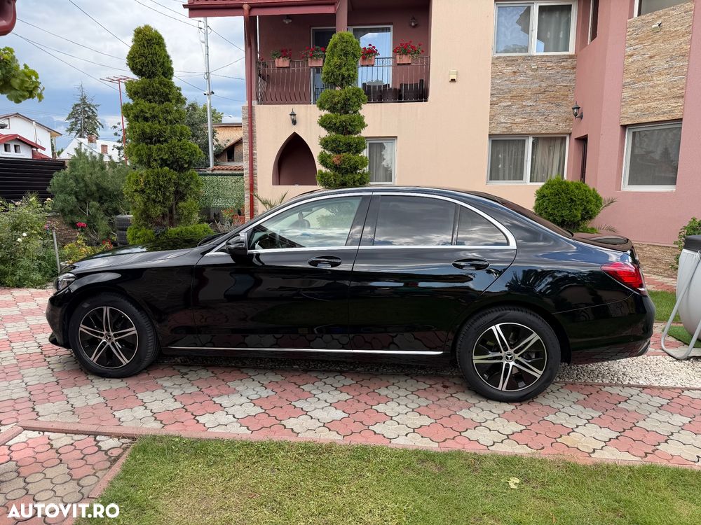 Mercedes-Benz C 220 d 4MATIC Aut - 3