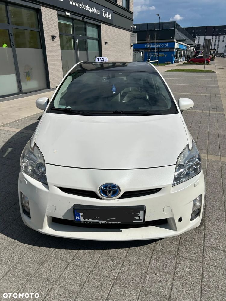 Toyota Prius 1.8 Hybrid Premium - 2