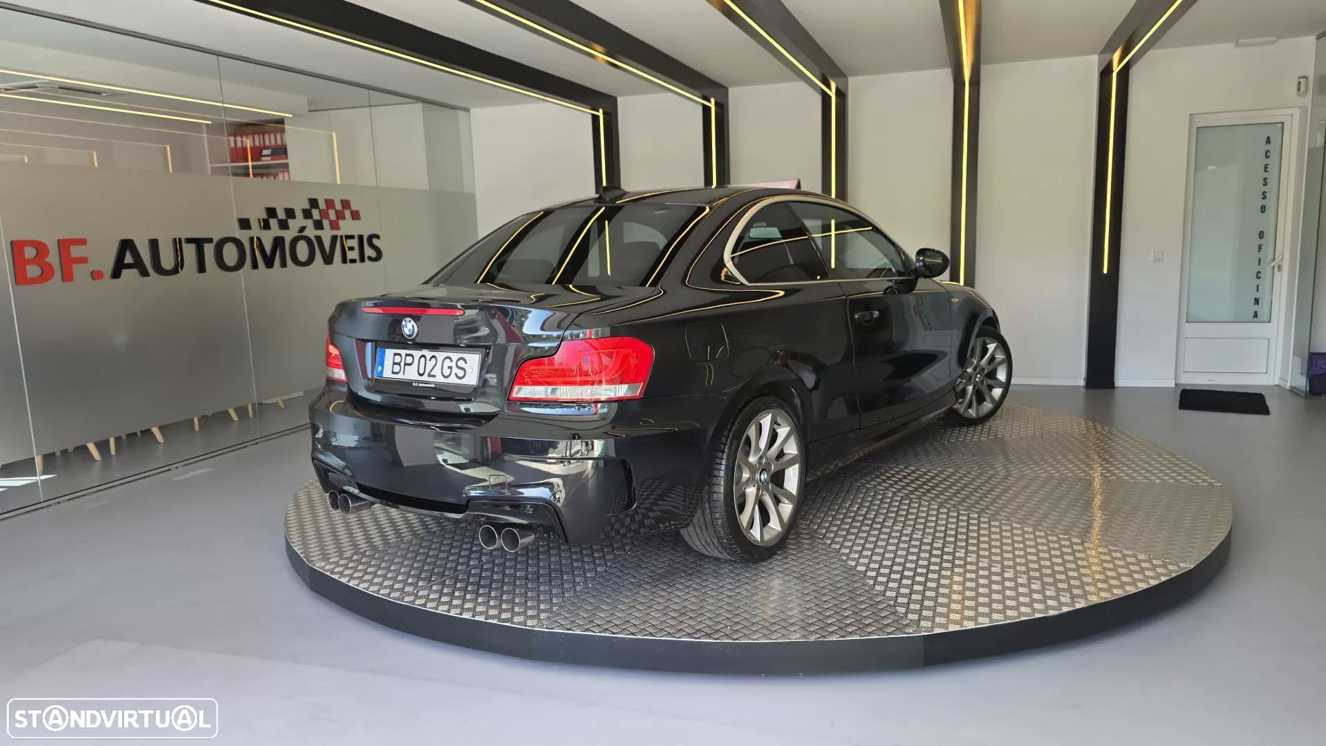 BMW 120 d Pack M - 18