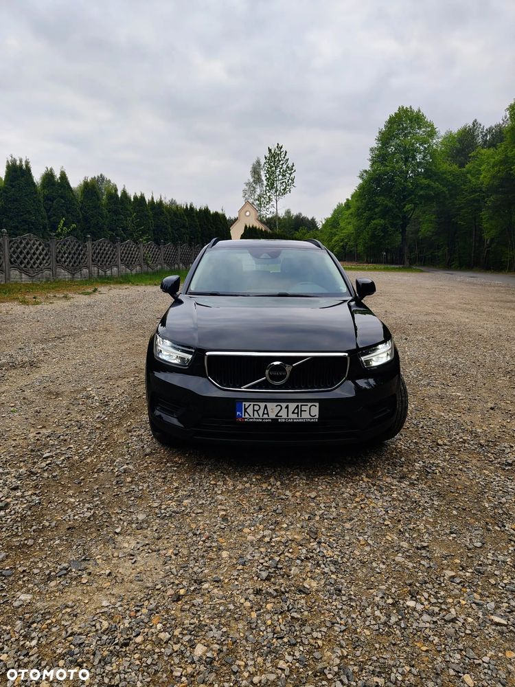 Volvo XC 40 T2 Momentum - 9