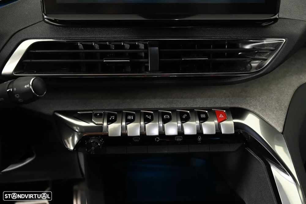 Peugeot 3008 1.6 Hybrid GT Pack e-EAT8 - 26