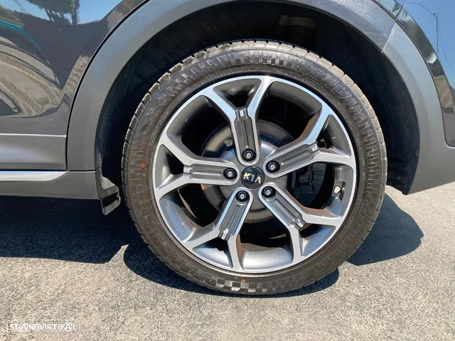 Kia XCeed 1.6 GDi PHEV Tech - 12