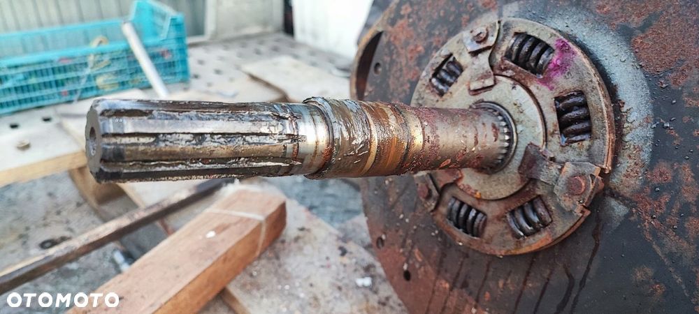 Wałek łączący silnika przekładni zetki Volvo Penta B20 AQ130 - 1