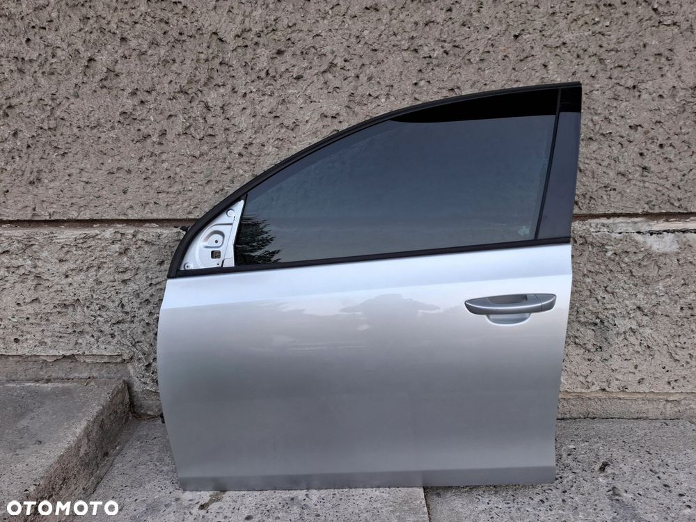 DRZWI PRZÓD PRZEDNIE LEWE VW GOLF VI 6 LA7W