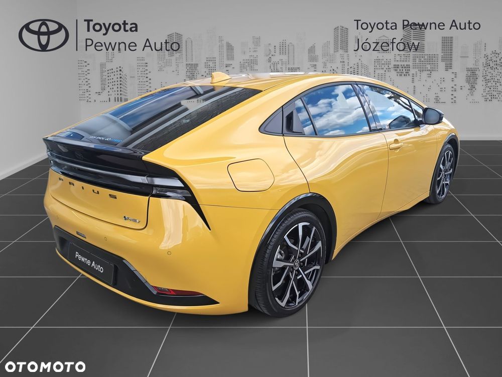Toyota Prius - 5