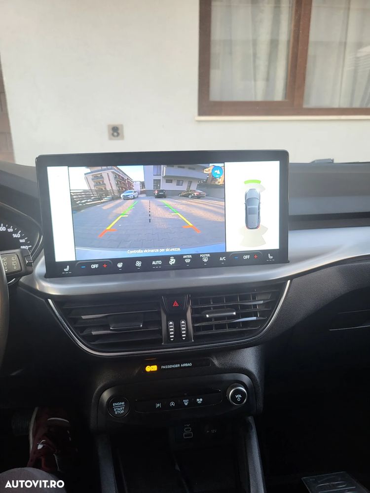 Ford Focus 1.5 EcoBlue Start-Stopp-System Aut. ACTIVE - 5