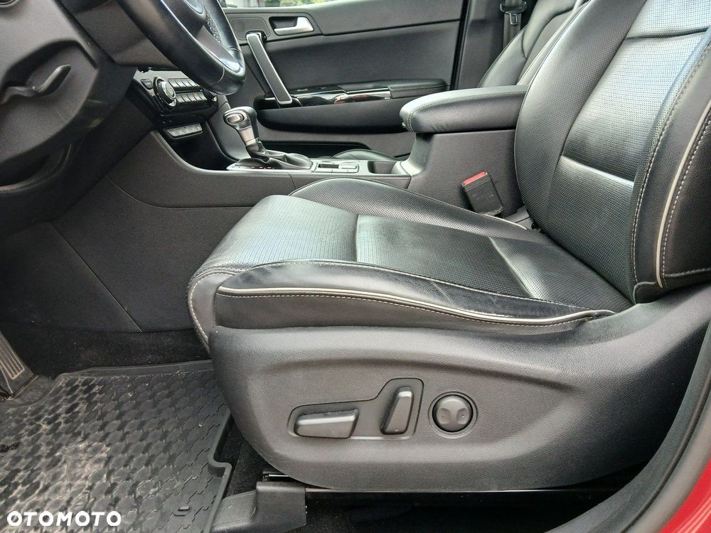 Kia Sportage - 10