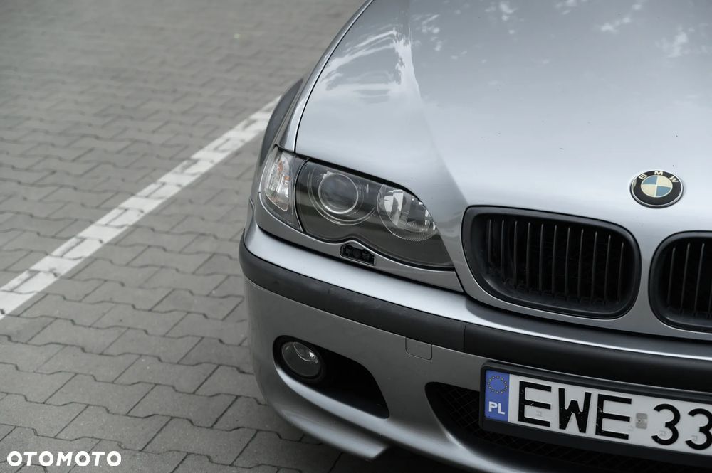 BMW 3 Series 2003 photo 3