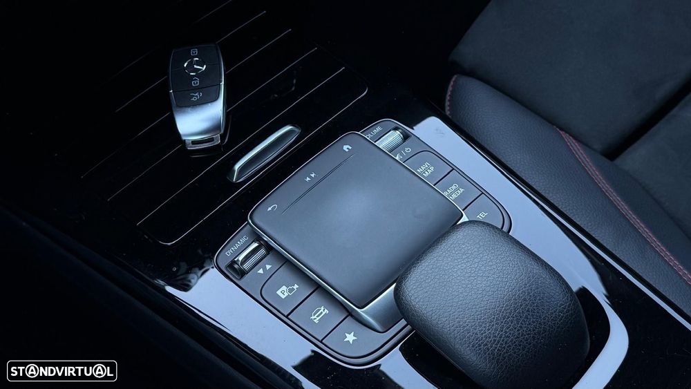 Mercedes-Benz CLA 180 - 33