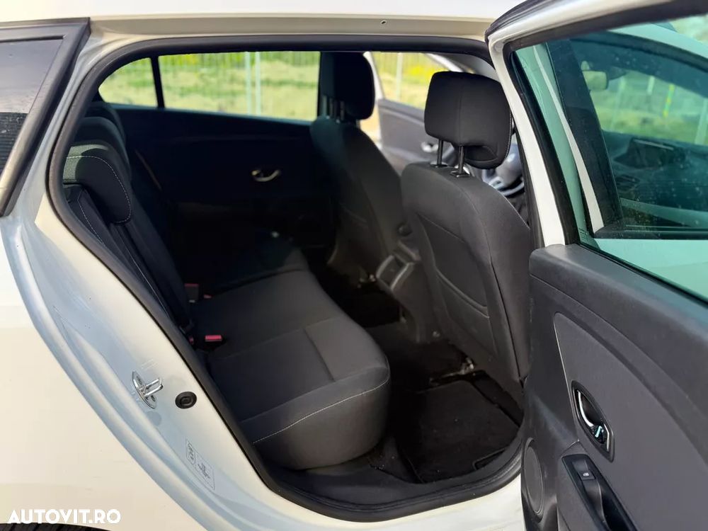 Renault Megane dCi 110 FAP Expression - 11