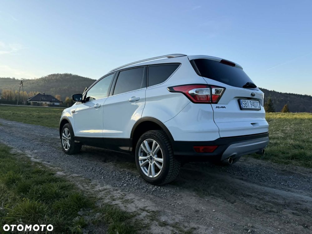 Ford Kuga 2.0 TDCi 4x4 Titanium - 2