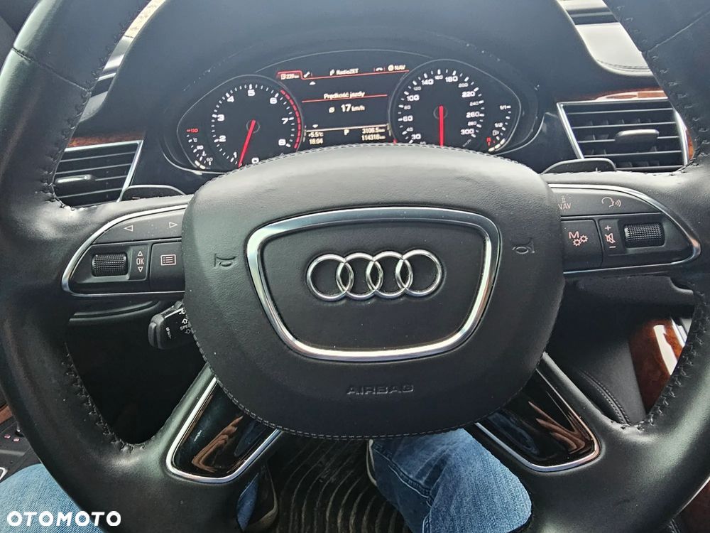 Audi A8 4.0 TFSI cylinder on demand quattro tiptronic Lang - 20