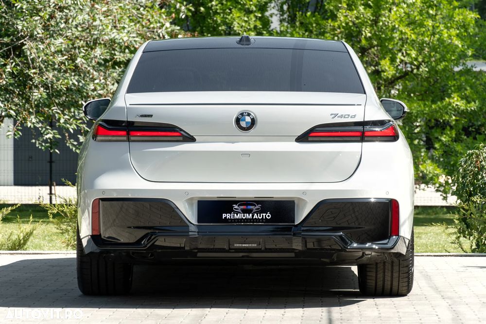 BMW Seria 7 740d xDrive MHEV - 5