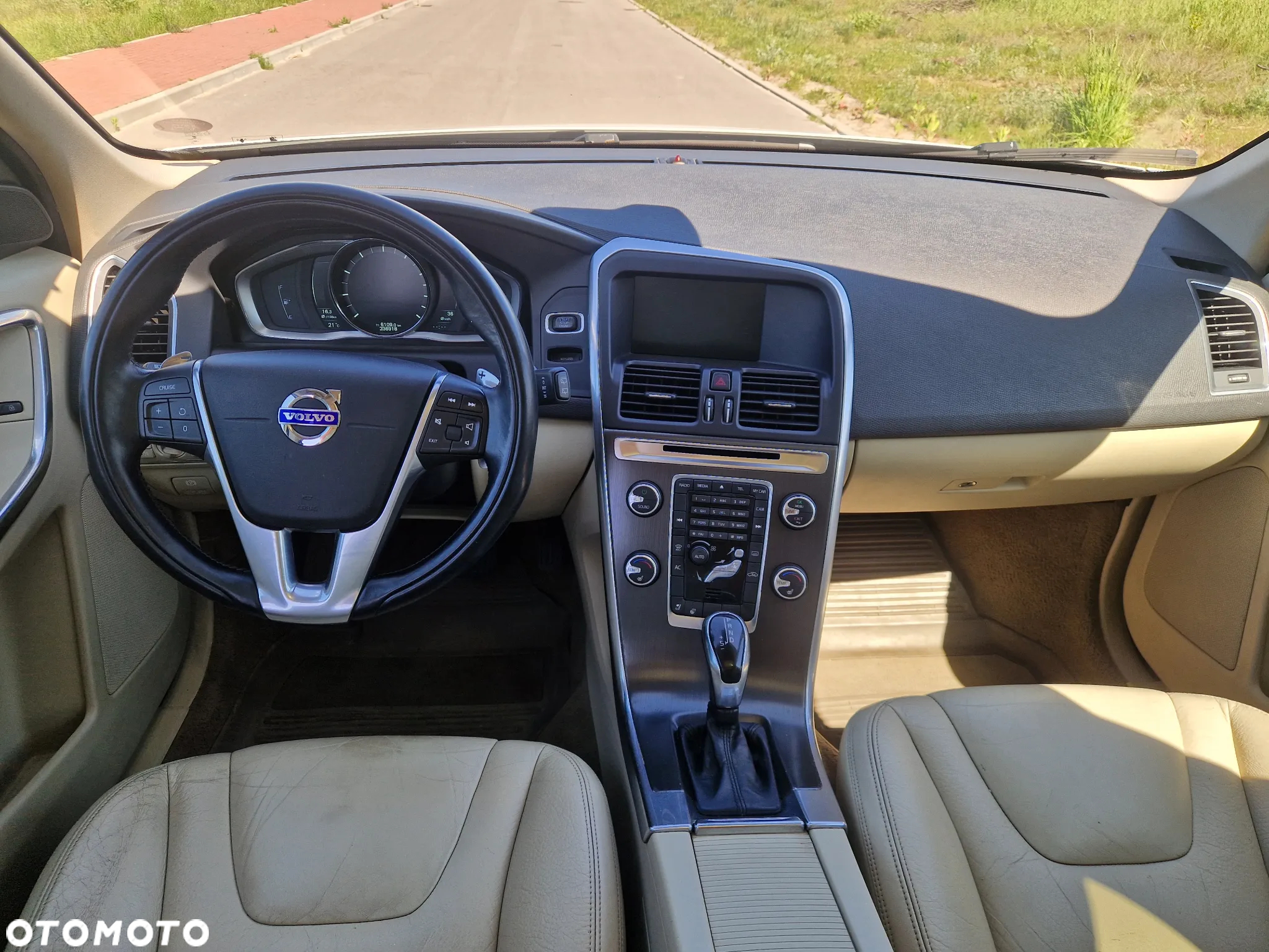 Volvo XC 60 T6 AWD Summum - 16