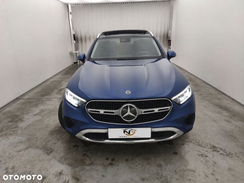 Mercedes-Benz GLC 220 d 4Matic 9G-TRONIC Exclusive - 3