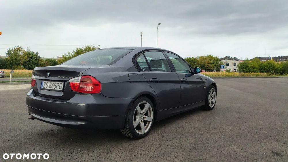 BMW Seria 3 320d - 6