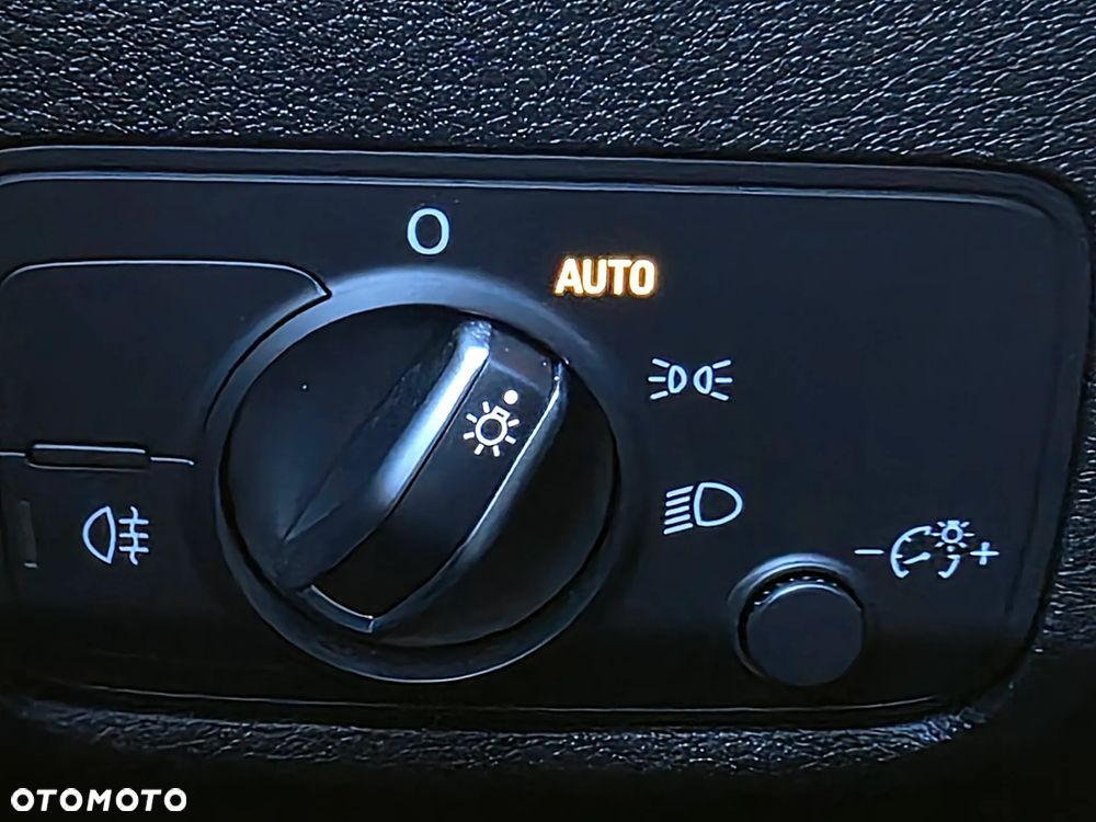 Audi Q2 35 TDI S tronic S line - 16