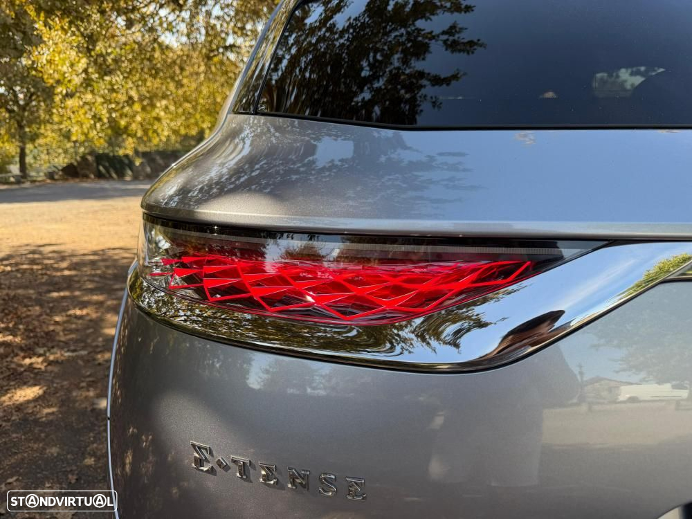 DS DS7 Crossback E-Tense Performance Line EAT8 - 13