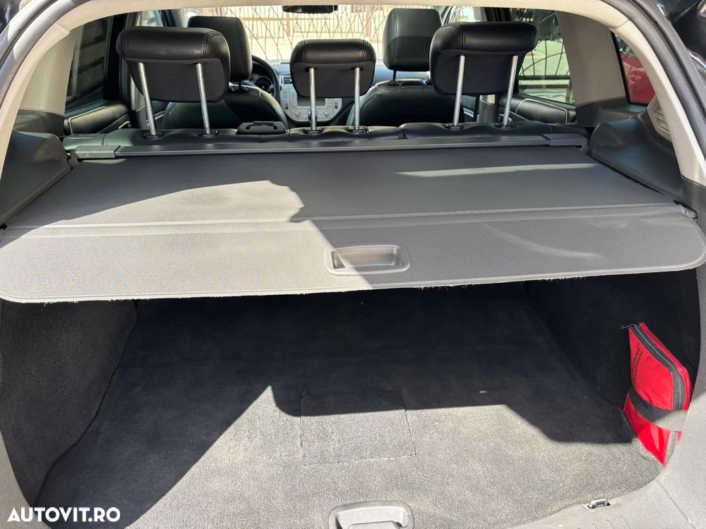 Ford Kuga 2.0 TDCi 4x4 Aut. Individual - 13