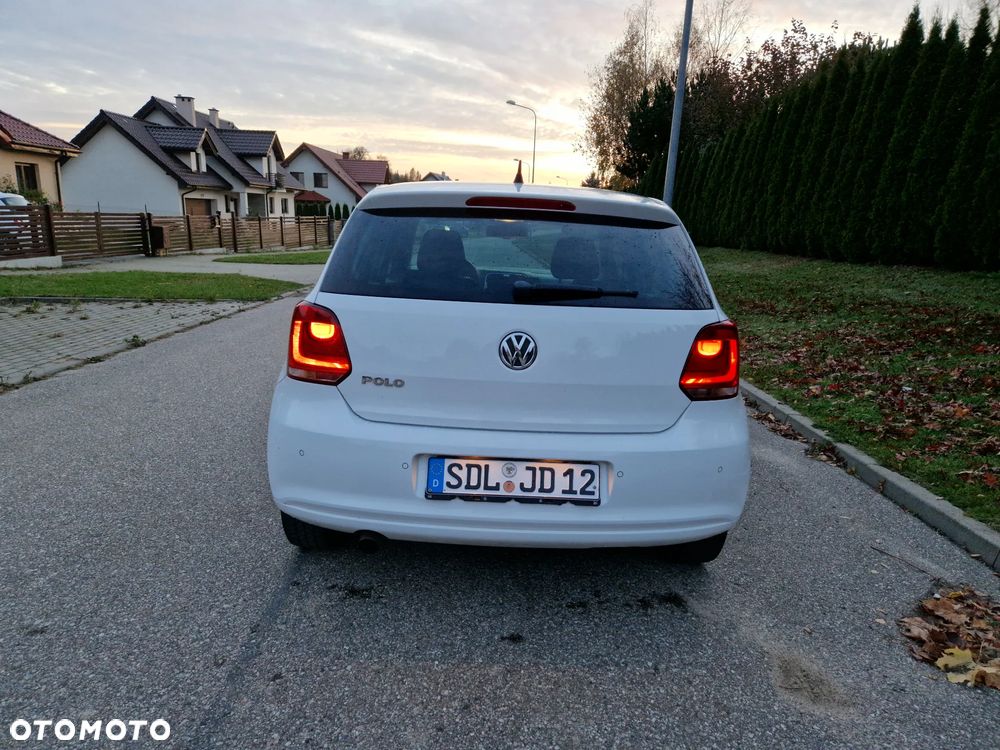 Volkswagen Polo 1.2 TSI MATCH - 19