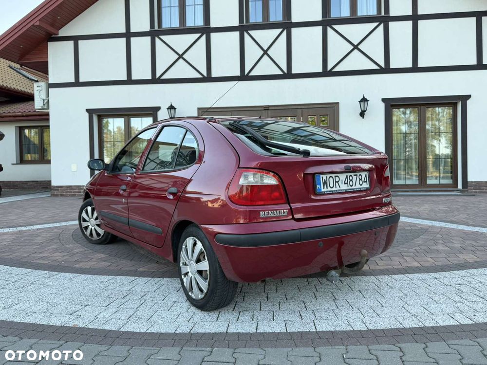 Renault Megane - 7