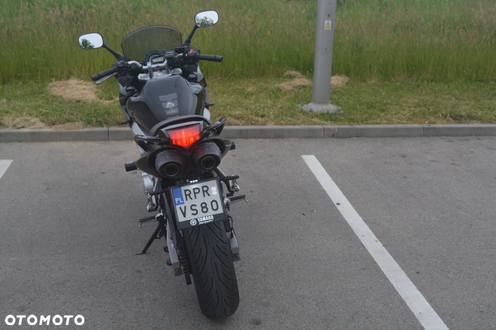 Yamaha FZ6 - 15