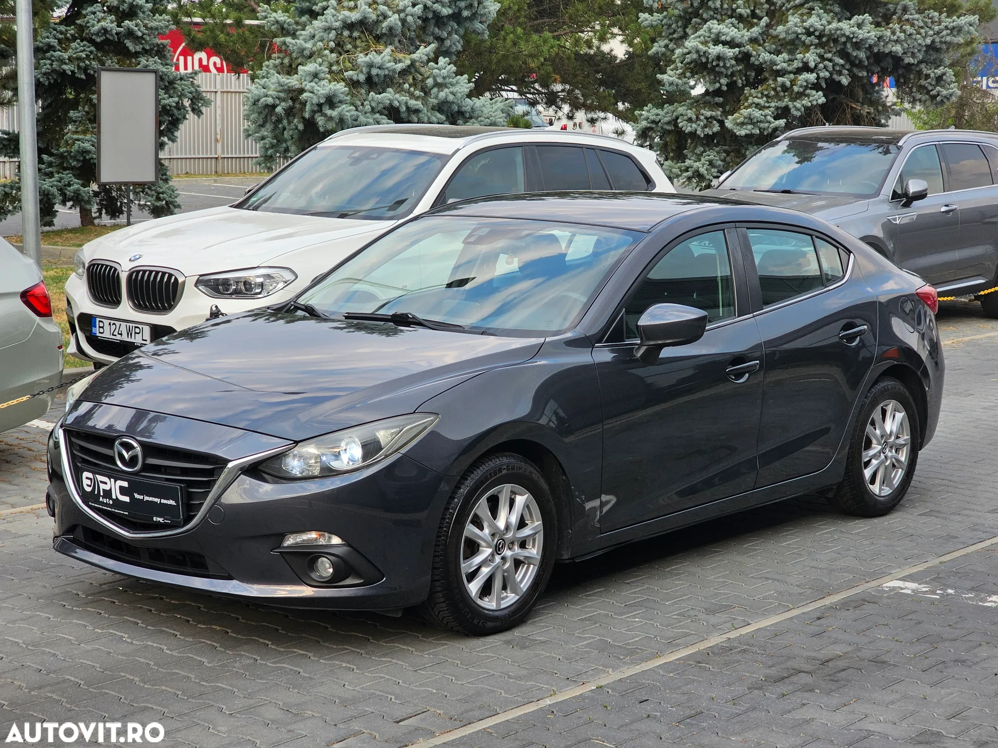 Mazda 3 - 4