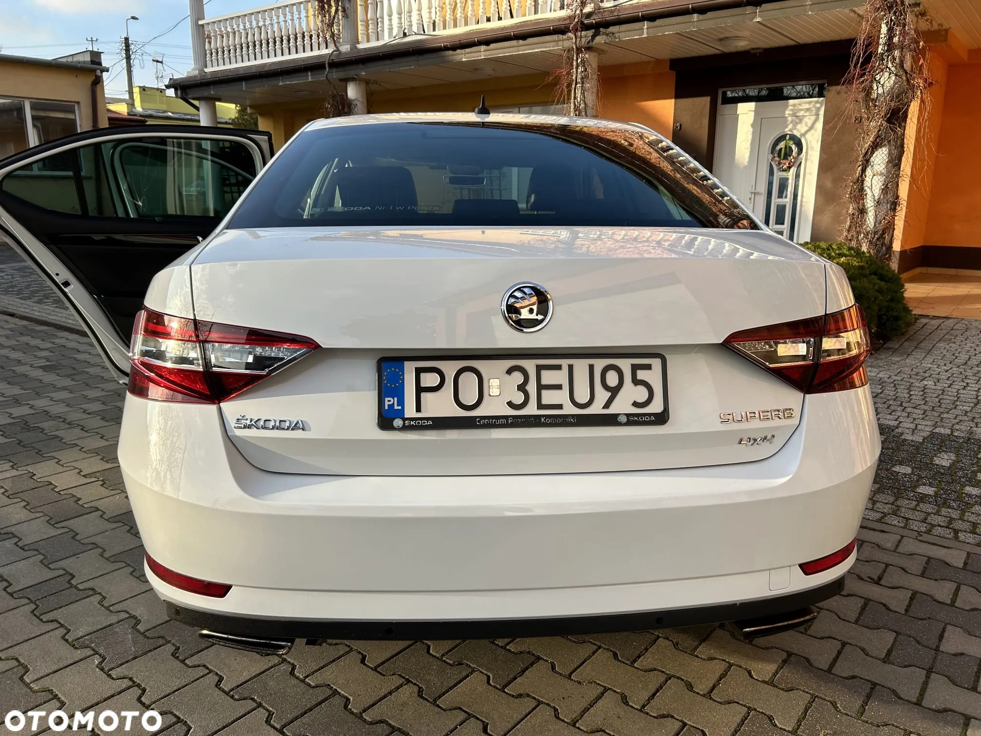 Skoda Superb 2.0 TSI 4x4 L&K DSG - 4