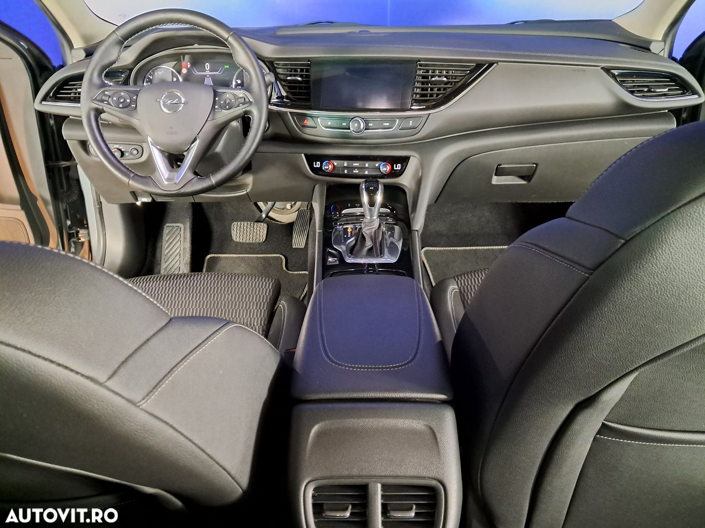 Opel Insignia - 14