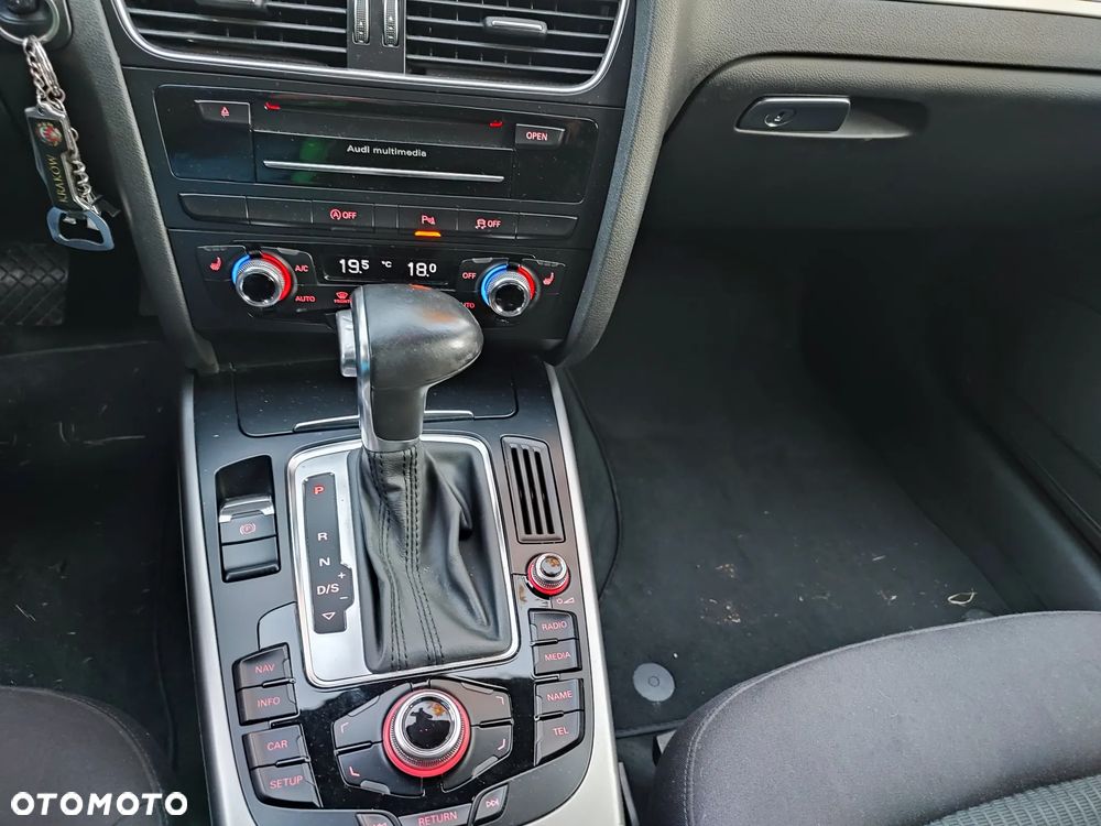 Audi A4 Avant - 16