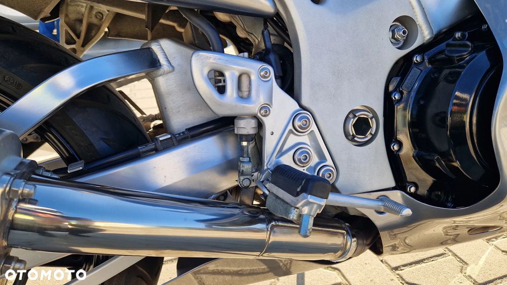 Suzuki Hayabusa - 12